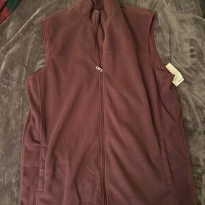 NWT Fleece Zip-Up Vest